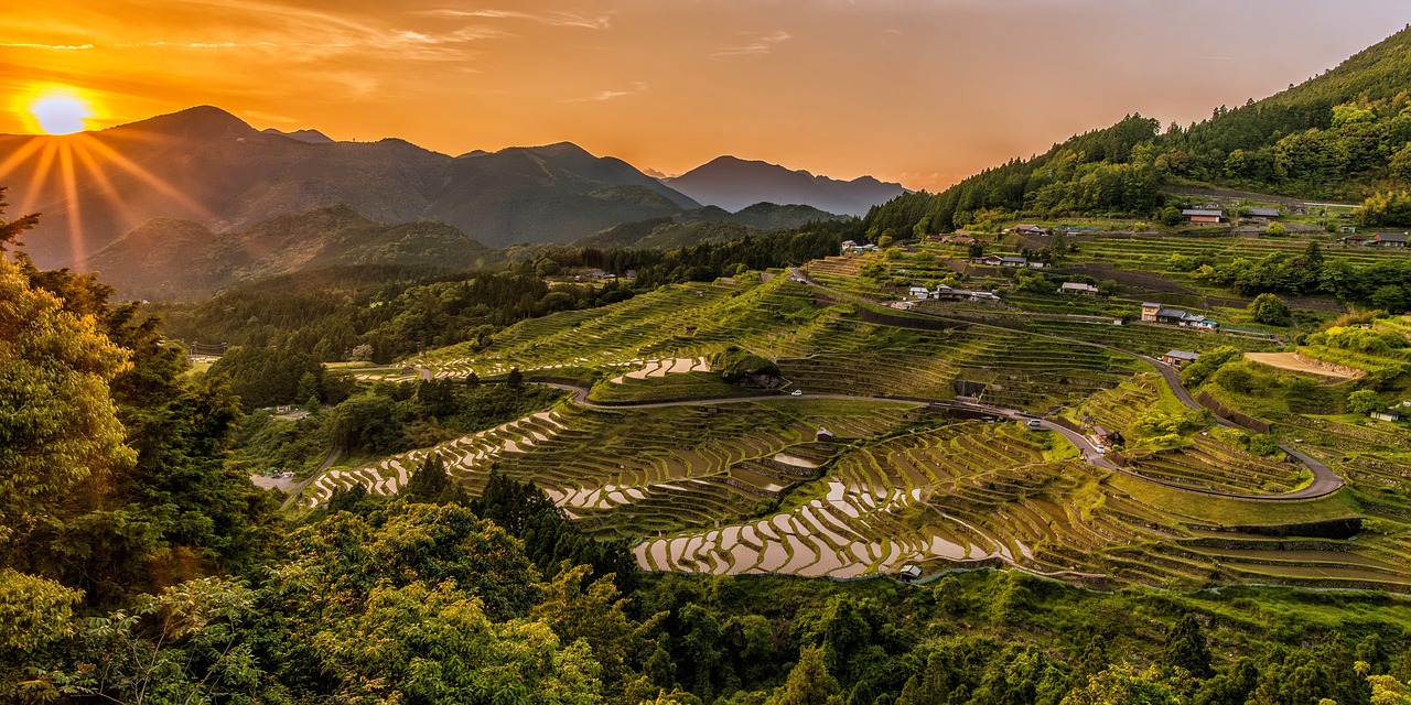 農(nóng)村自建房樓頂怎么樓面最好視頻，農(nóng)村自建房樓頂怎么弄好看